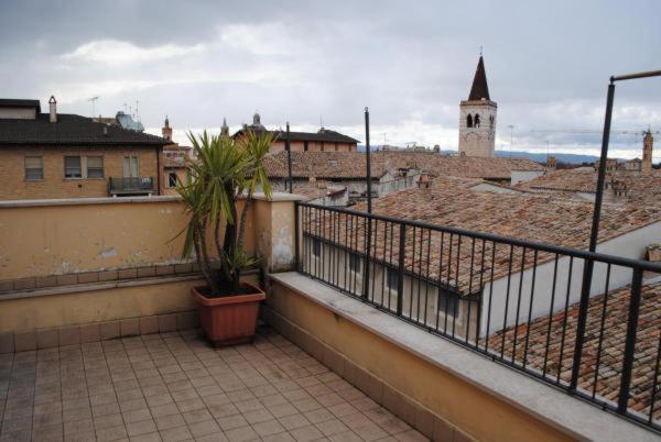 Hotel La Torretta Фолиньо Екстериор снимка