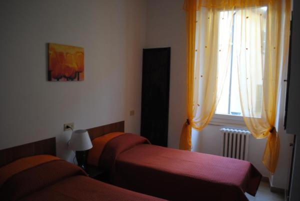 Hotel La Torretta Фолиньо Екстериор снимка